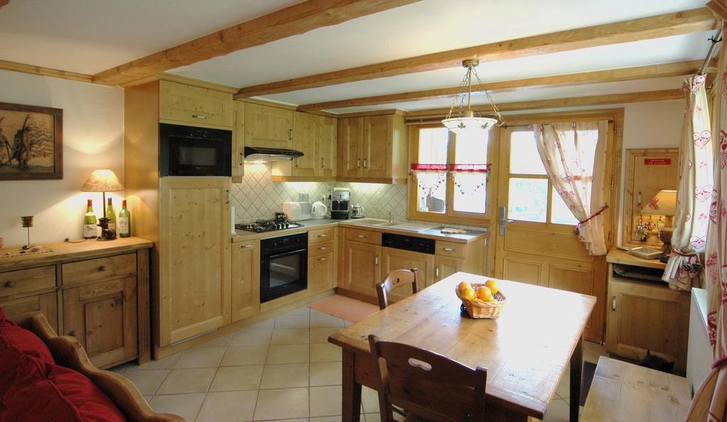 Appart 4 Pers 3 Etoiles Proximite Lac Et Remontees Courchevel Le Praz - Arrayanes 객실 사진